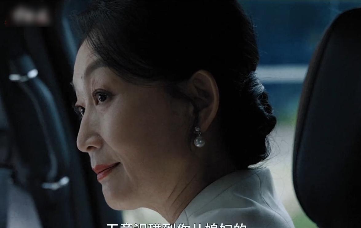 钟汉良新剧热度5800，榜单第2，观众却要求下架，理由：三观不正封面图