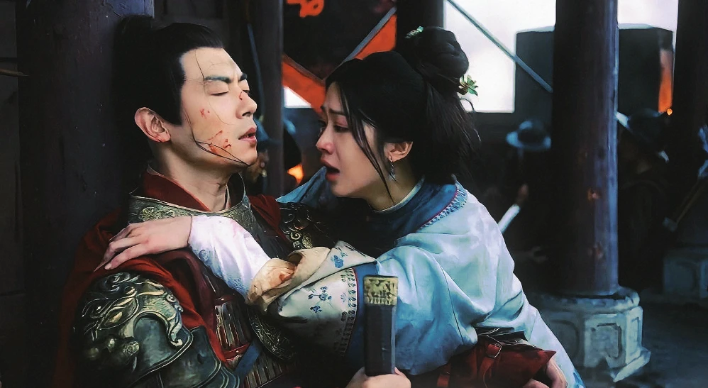 《大生意人》改崩了白依梅人设，把冲破时代枷锁，拍成了自私自利封面图