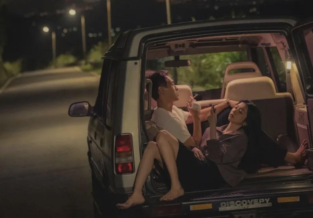 三观震碎！爱情剧原来可以这么“疯”！封面图