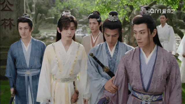 《赴山海》，一款经济下行的武侠闹剧封面图