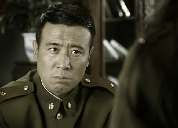 才播4集收视率第一！40集谍战大剧，于和伟、王奎荣再掀谍战风云封面图