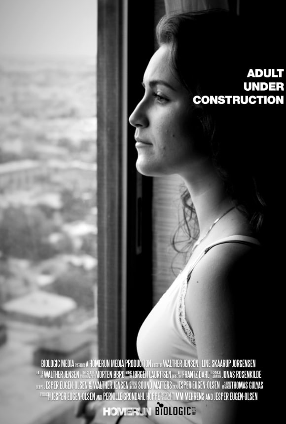 成人建设中封面图