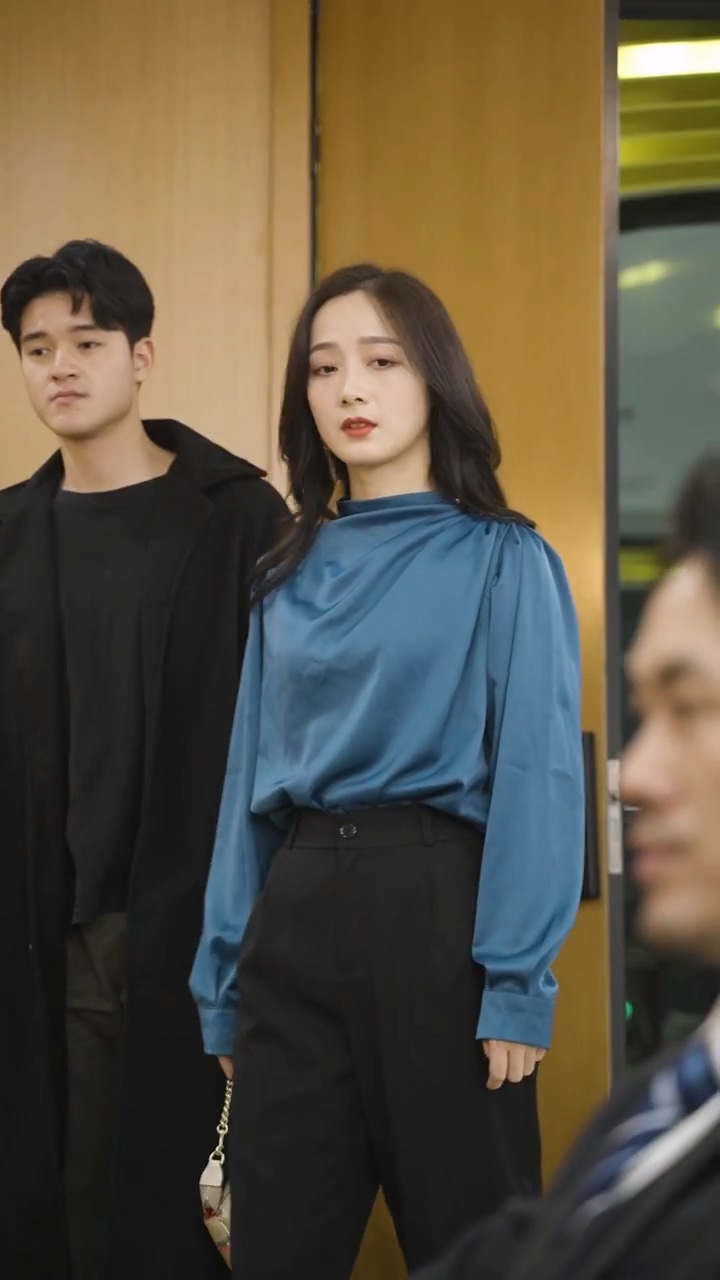 女总裁的全能赘婿封面图