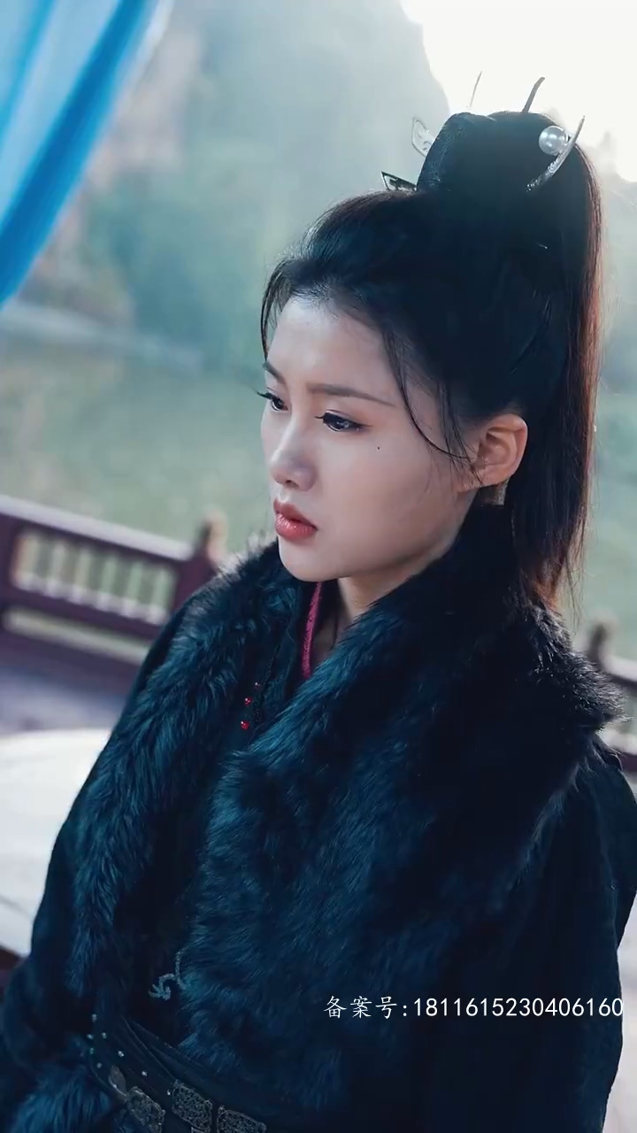 短剧炼气十万年封面图