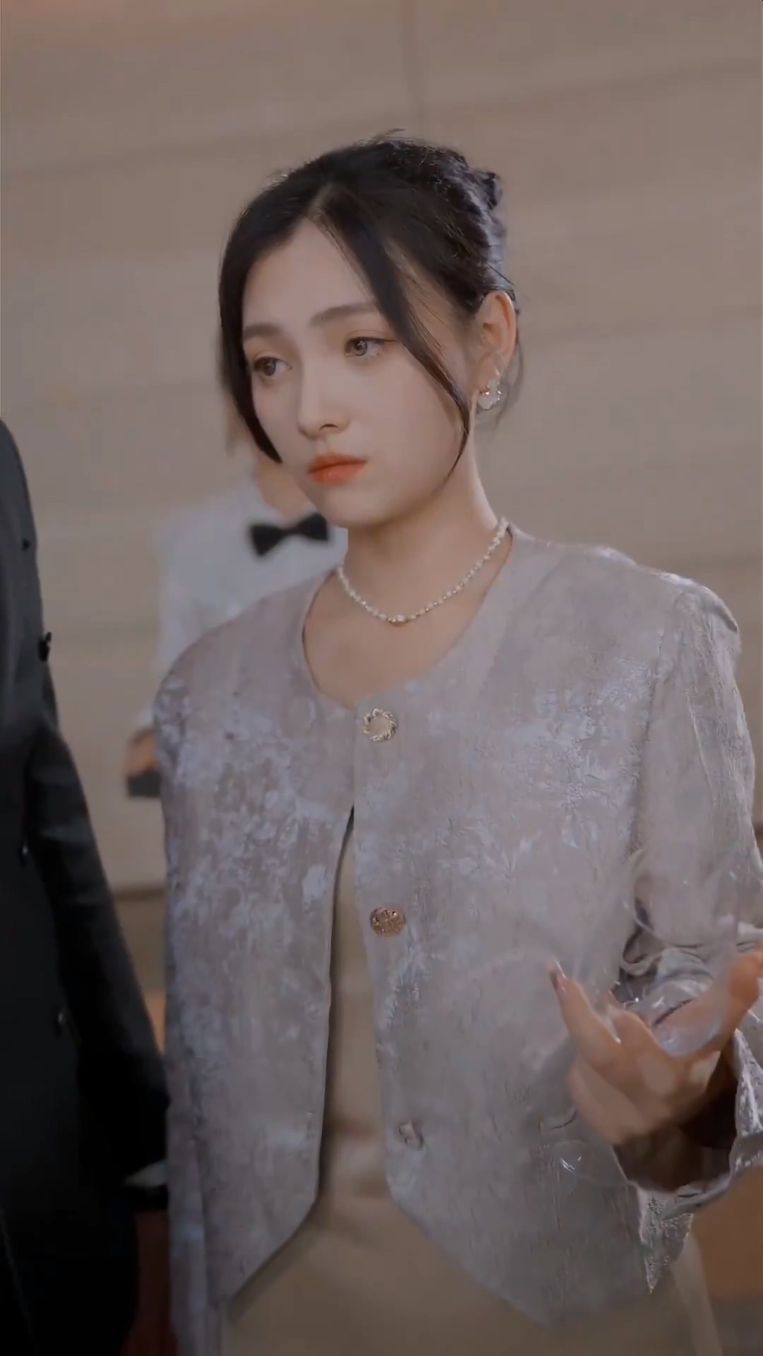 冷战八年后初恋哭着问错了没封面图