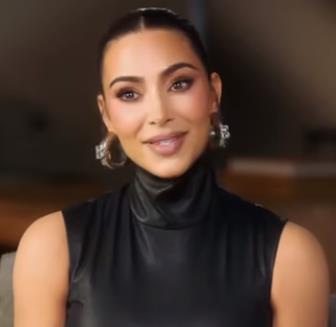 ABC News 特别专访：卡戴珊家族封面图